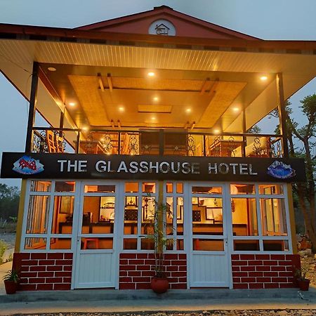 The Glasshouse Hotel Kawasoti Kültér fotó